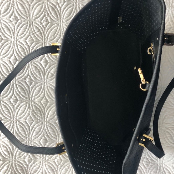 Michael Kors purse - Picture 3 of 4